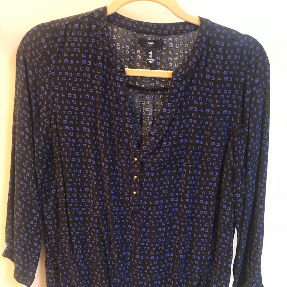 Gap navy blue blouse